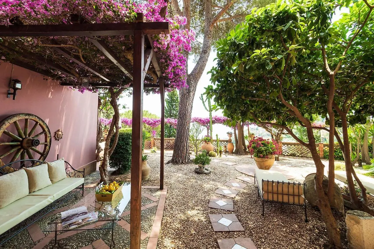 La Boheme Villa Taormina