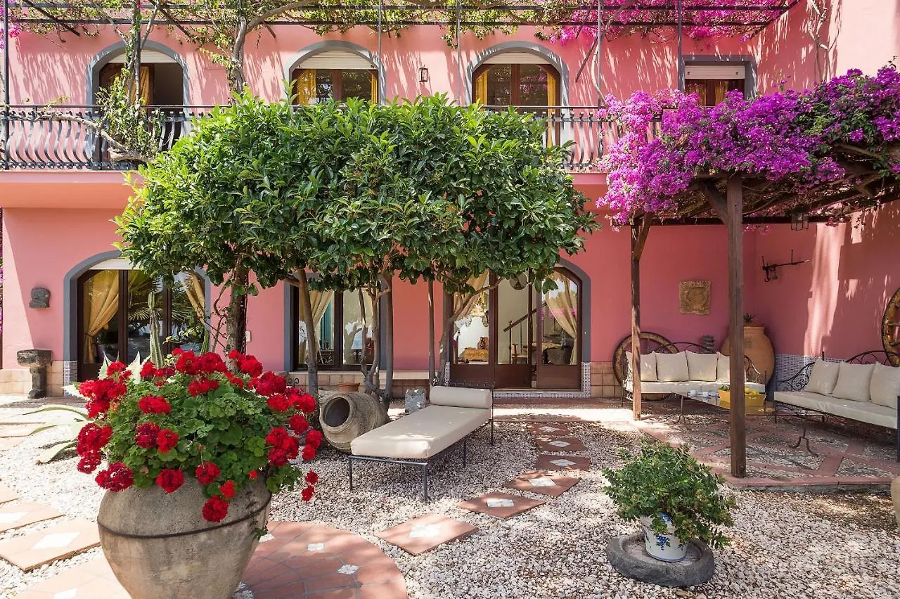 La Boheme Villa Taormina