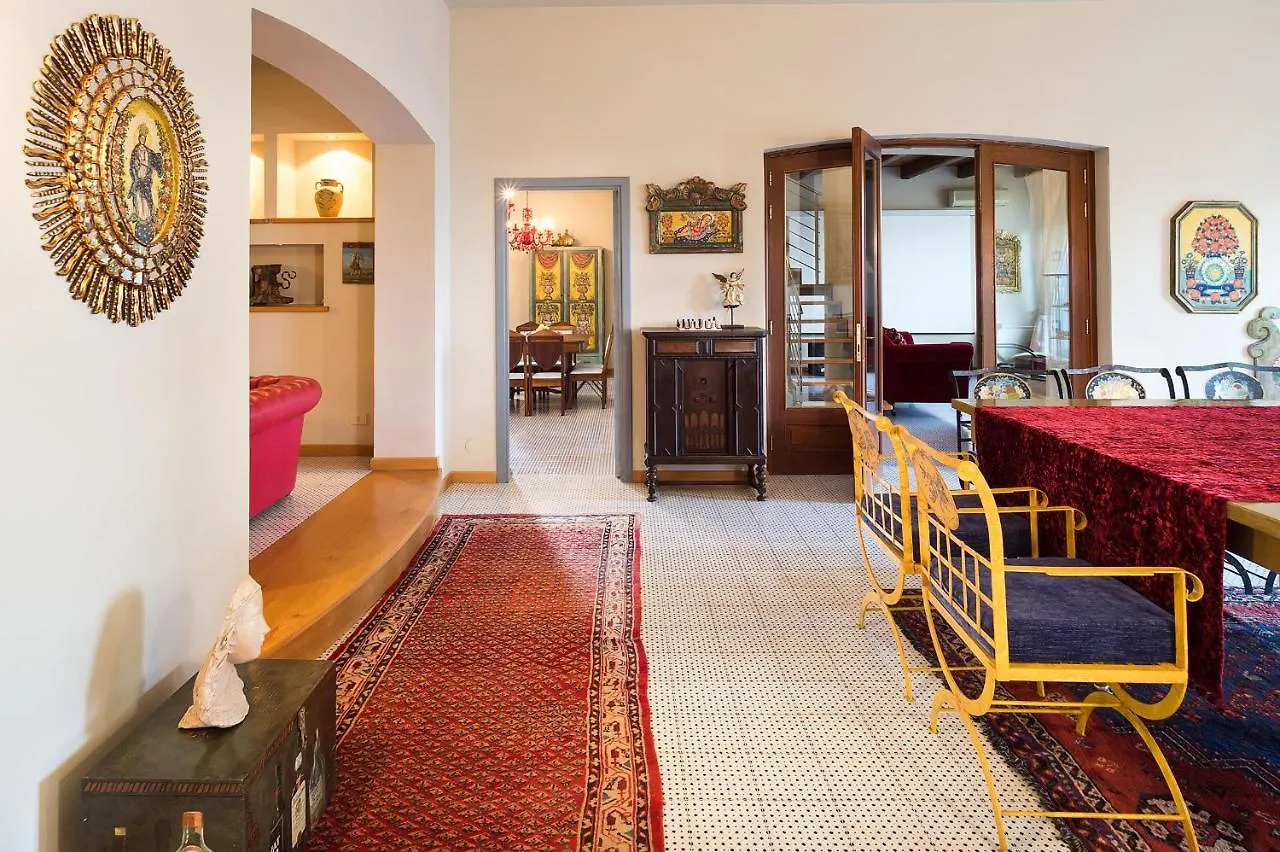 La Boheme Villa Taormina Italy